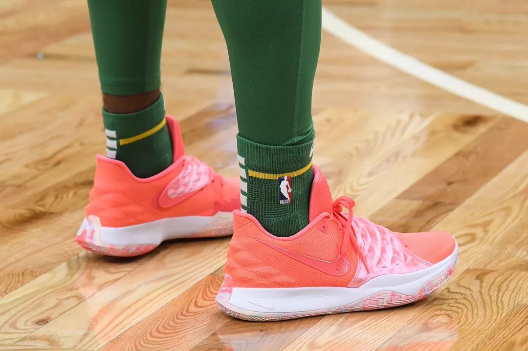 献的认可 献的认可